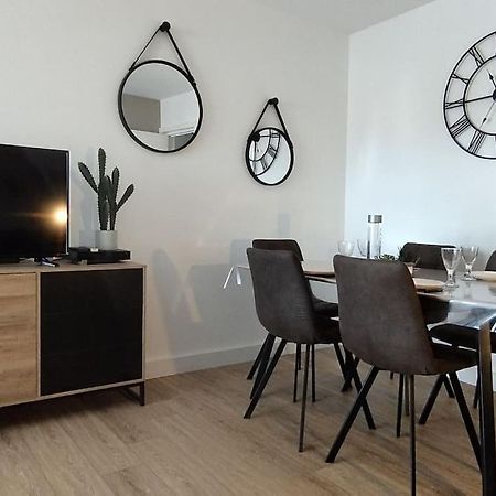 Les Geraniums, Bel Appartement Renove, Proche Plage Et Commerces La Seyne-sur-Mer Buitenkant foto